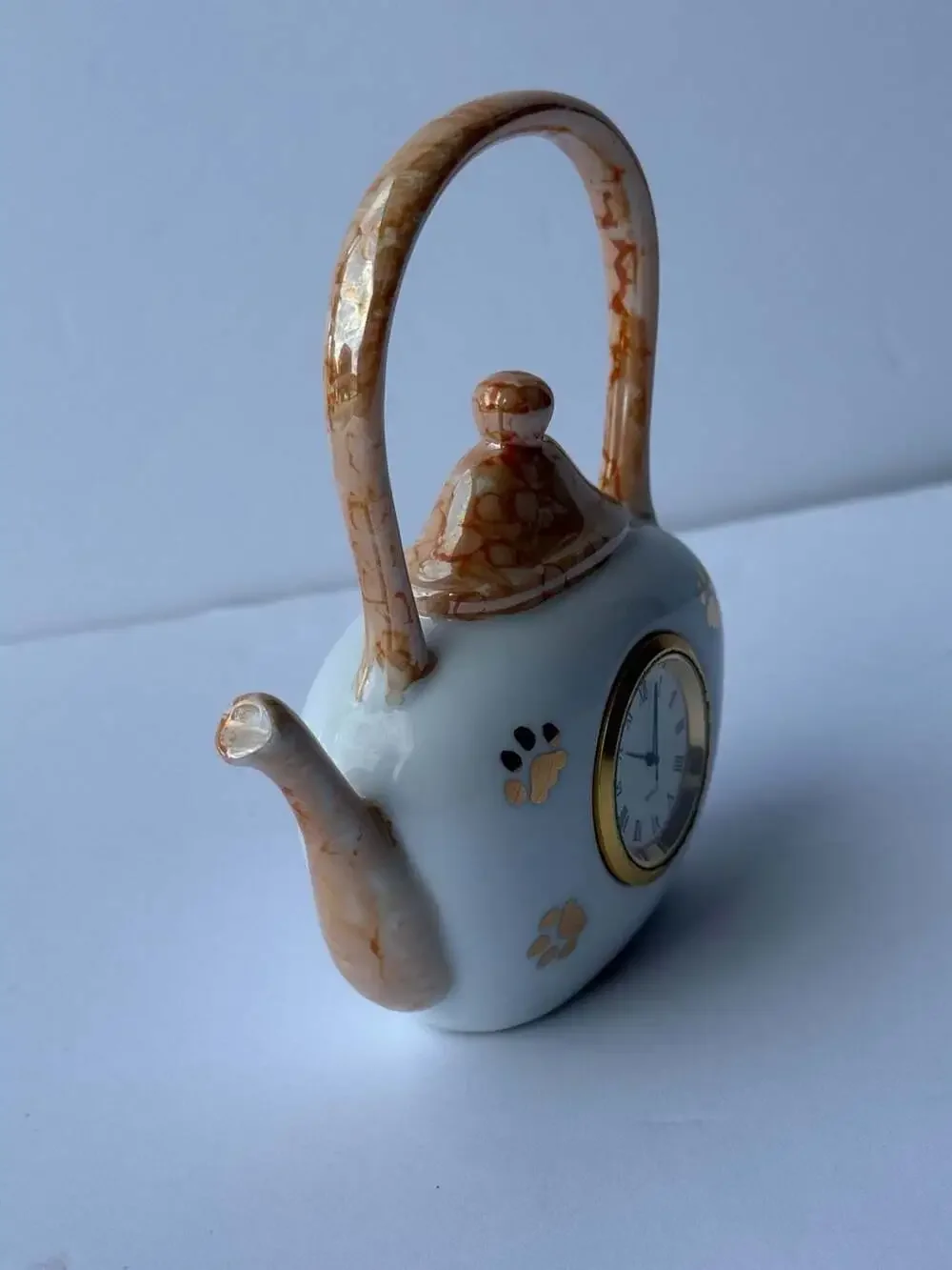 Ceramic Teapot Shaped Quartz Decorative Clock with Paw Print Accents